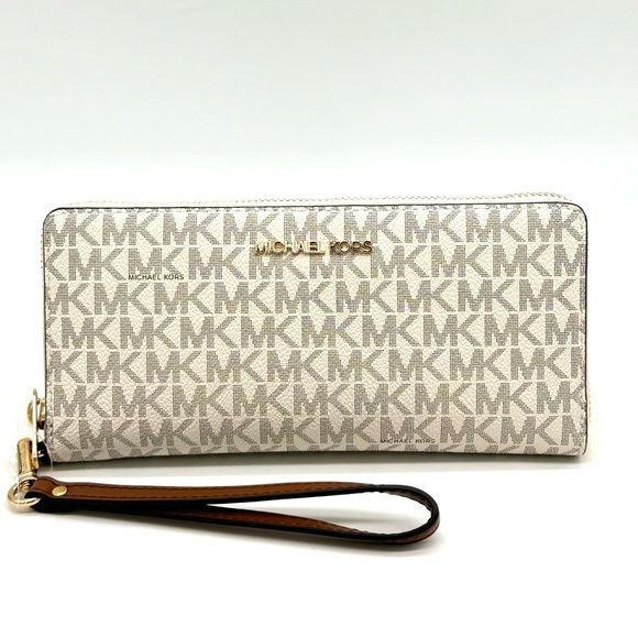 Michael Kors Large Travel Continental Wallet Wristlet Vanilla/Brown - Picture 1 of 9